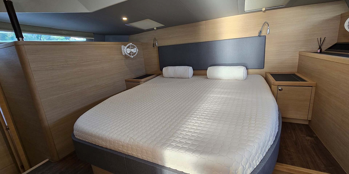 Аренда моторного катамарана Aquila 44 на Пхукете